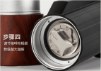 Hand-shaking coffee bean grinder. (Powder capacity 20g, classic European / multi-gear grinding control / hidden handle)